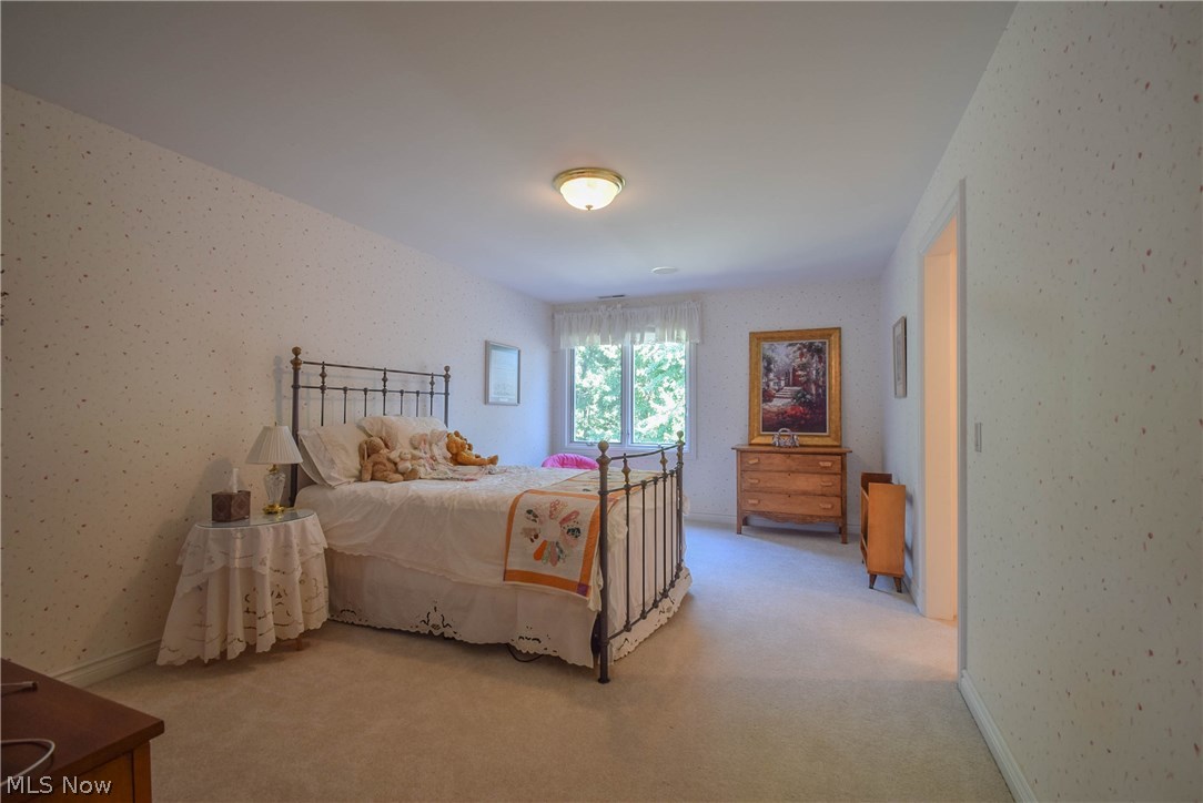 Lands End - Residential