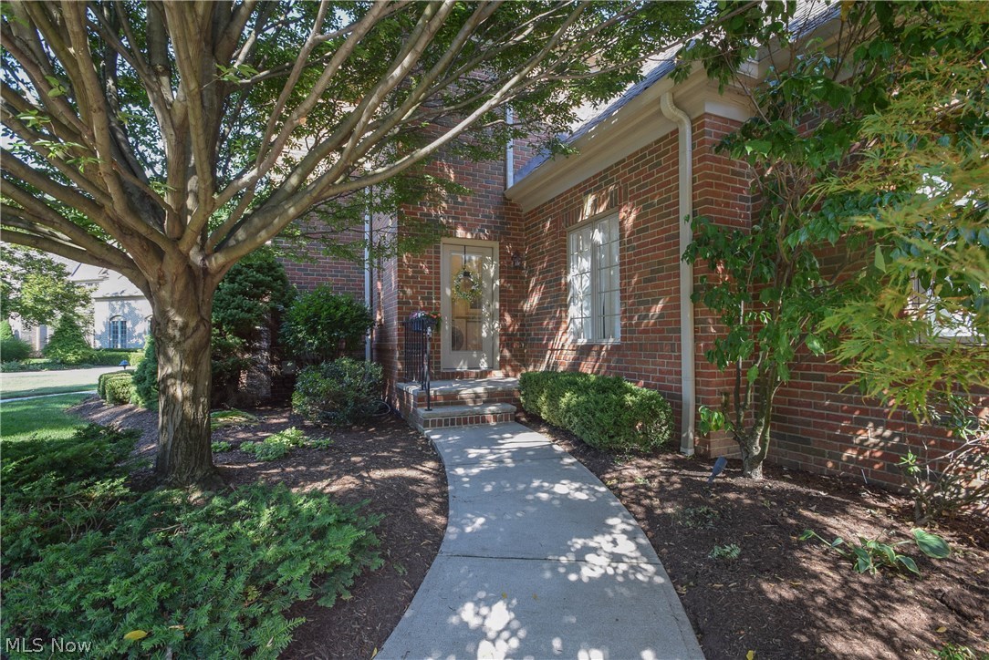 Lands End - Residential