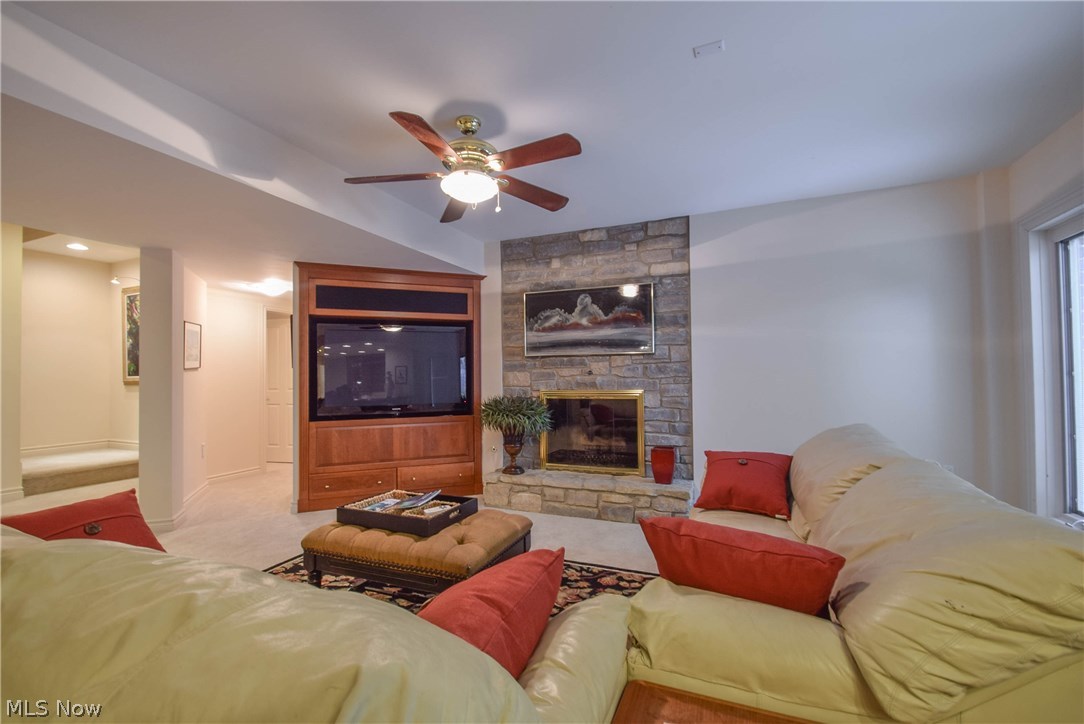 Lands End - Residential