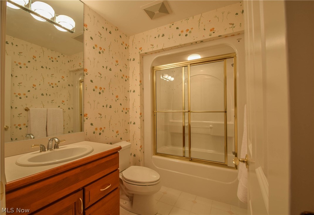 Lands End - Residential