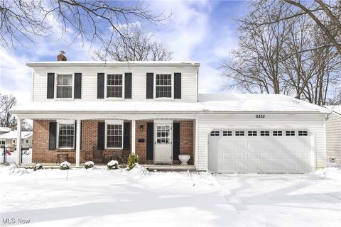 6352 Stafford Drive, North Olmsted, OH 44070 - #: 5101862