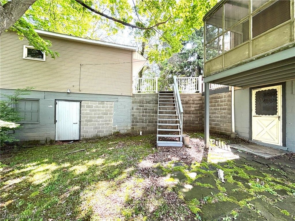 Photo of 343 State Street, Leetonia, OH 44431 (MLS # 5210743)
