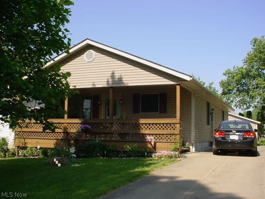 Wow! Gorgeous custom built 1999 ranch! Cathedral ceiling in open living room/kitchen! Skylight, gas fireplace and island (chairs stay). Master bed with large walk in closet, 2nd skylight! Master bath with 3ird skylight, garden tub separate shower! Concrete drive, 2+ detached garage with gas heater! Full basement with poured  walls great for finishing! Covered front porch! Central air and whole house cooling fan! Roof 2006 due to hail damage. Well water, city sewer.