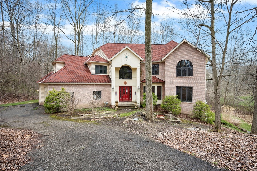6100 Loch Lomond Court, Solon, Ohio image 1