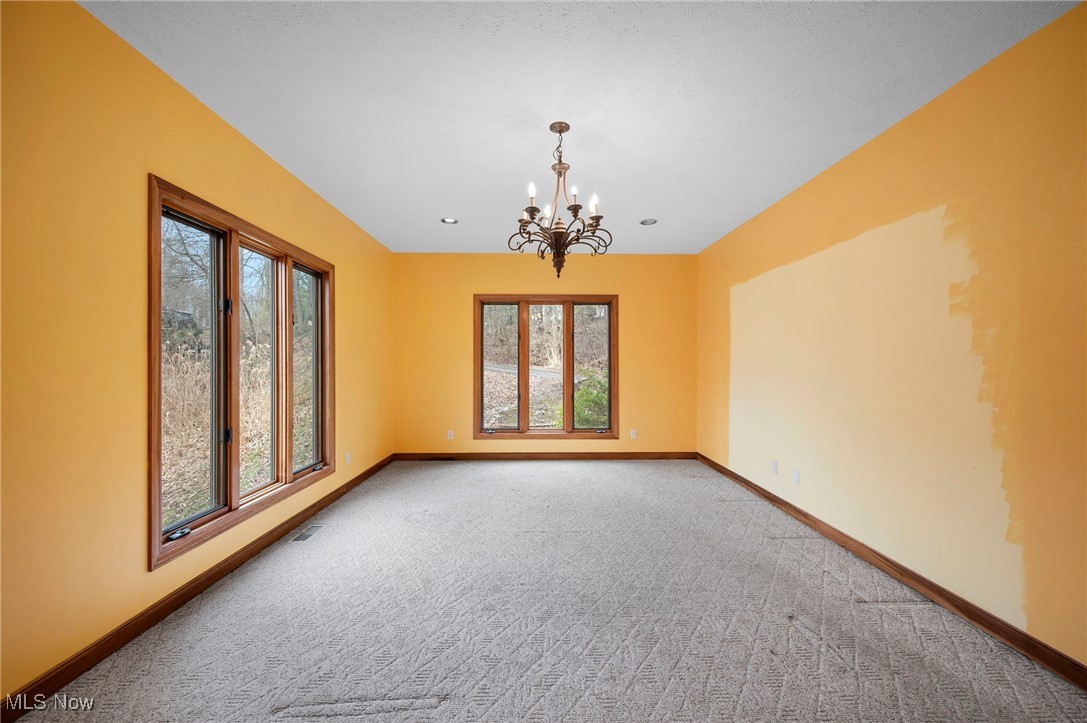 6100 Loch Lomond Court, Solon, Ohio image 27