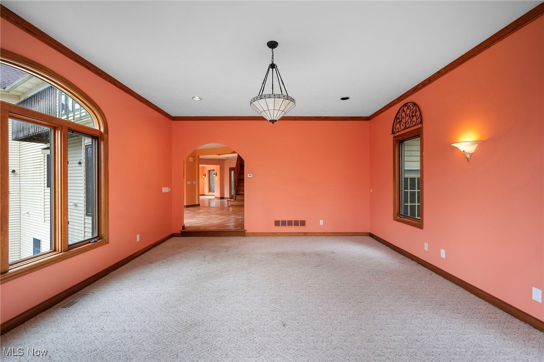 6100 Loch Lomond Court, Solon, Ohio image 26