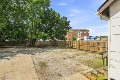 Tiny photo for 372 Kling Street, Akron, OH 44311 (MLS # 5239968)