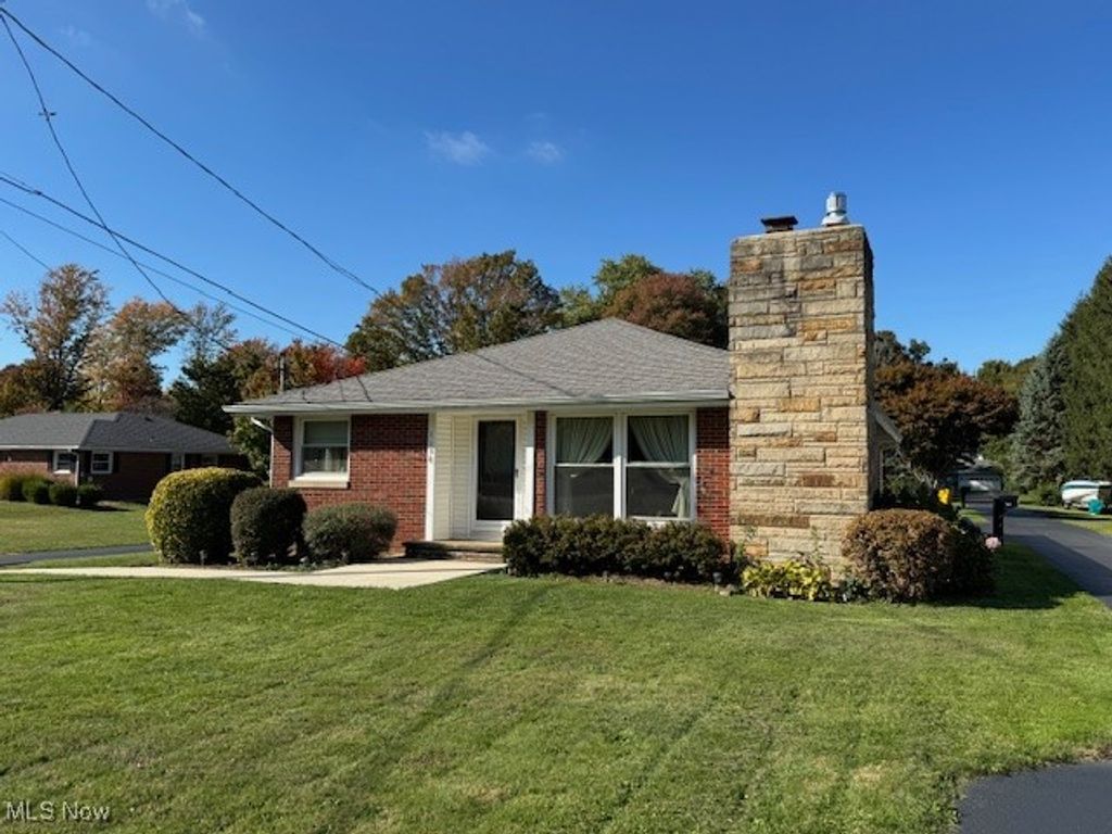 Photo of 1150 Lake Road, Conneaut, OH 44030 (MLS # 5164879)