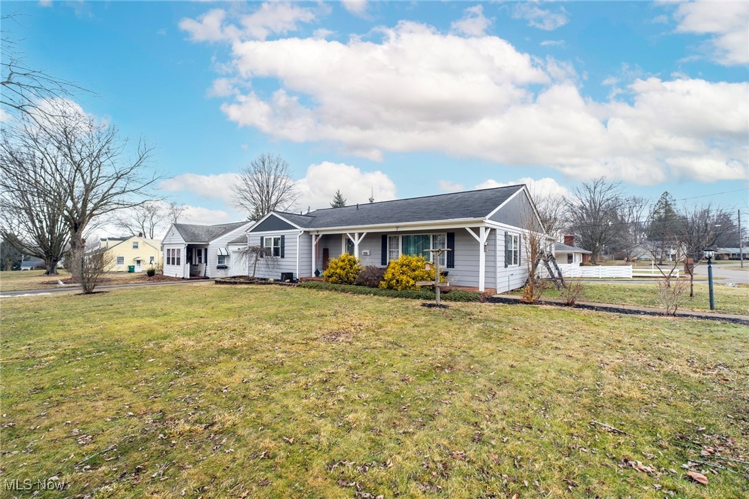 1286 E 11th Street, Salem, Ohio image 2