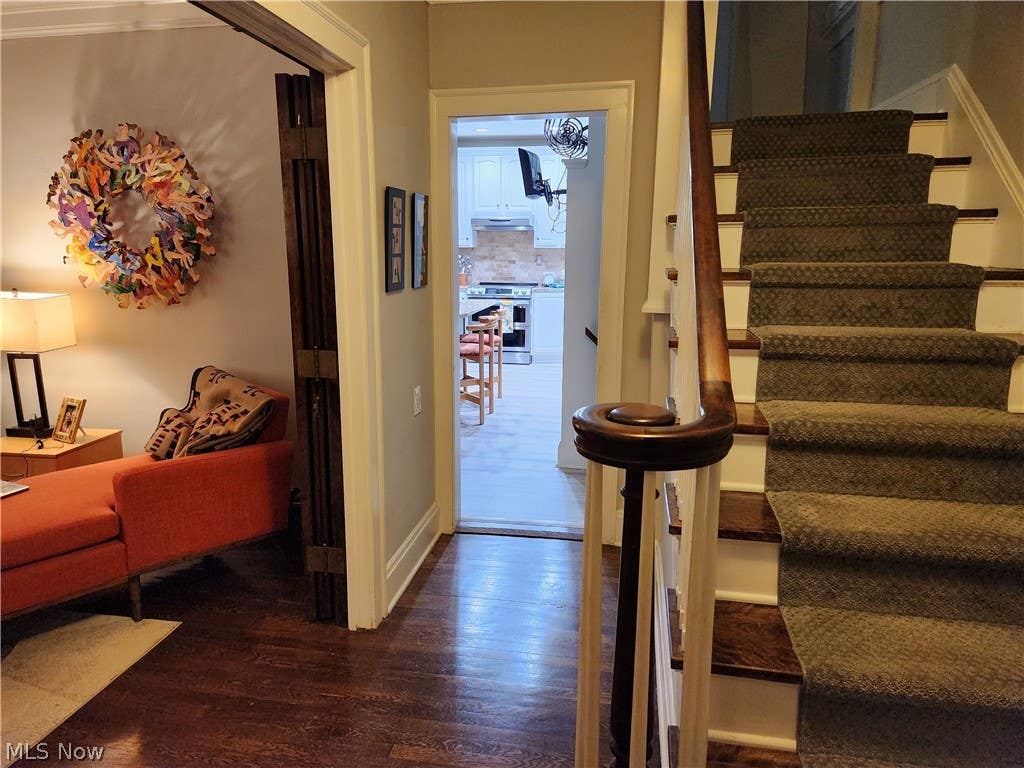 Photo of 2858 Berkshire Road, Cleveland Heights, OH 44118 (MLS # 5216103)