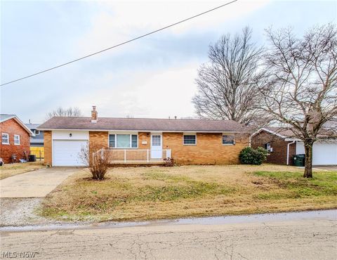 Tiny photo for 1587 Lois Street, Belpre, OH 45714 (MLS # 5187626)