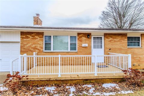 Tiny photo for 1587 Lois Street, Belpre, OH 45714 (MLS # 5187626)