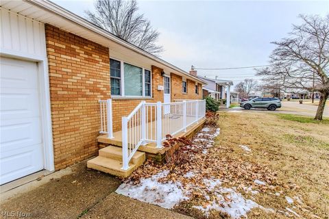 Tiny photo for 1587 Lois Street, Belpre, OH 45714 (MLS # 5187626)
