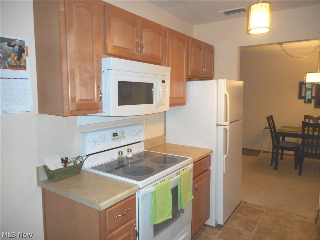 Silver Lake Towers Condo - Residential
