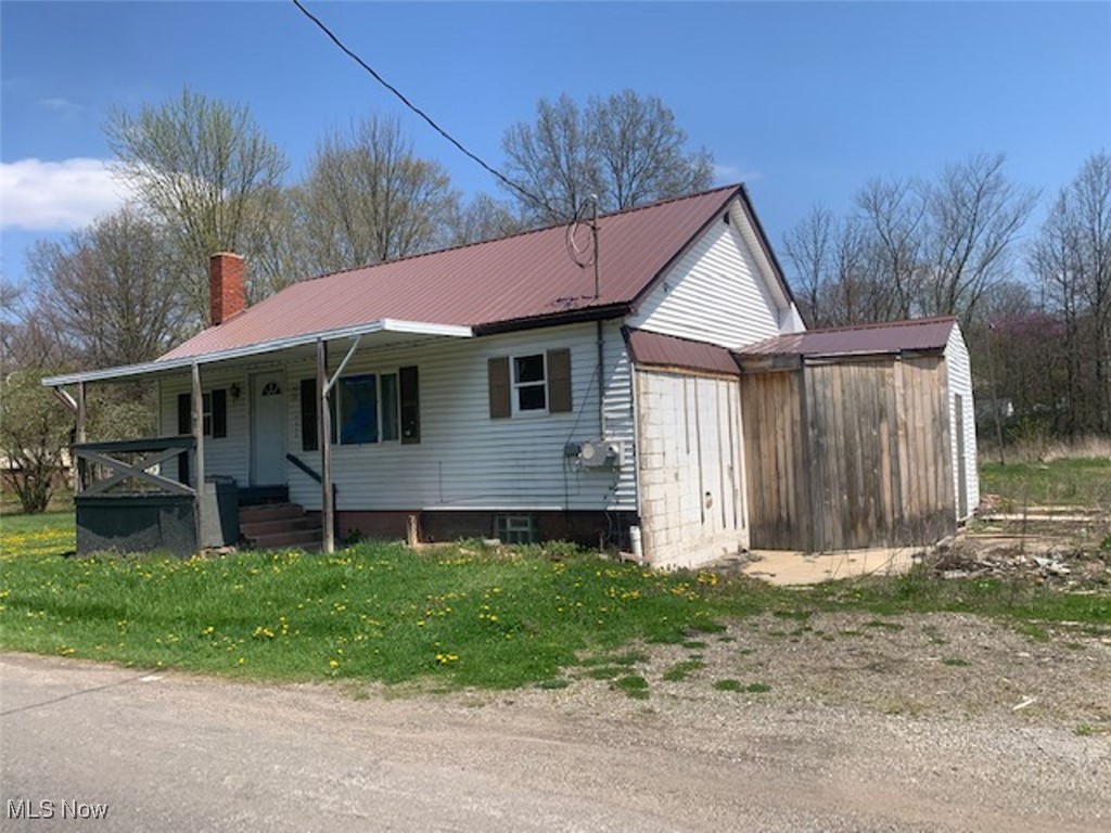 4552 Maple Drive, Newton Falls, Ohio image 2