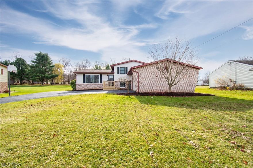 Lovely open concept bi-level home in Salem School District. Come enjoy this fully updated home located close to Salem Community Center. With a large backyard and great outdoor entertaining area, this home offers the peace and quiet of a dead-end street and the convenience of shopping in Salem. Featuring 3 bedrooms and 2 baths with multiple spaces for all your needs. Updates include new flooring throughout, renovated kitchen, laundry room, and both bathrooms. New Windows, new furnace & A/C, and new front porch. As you enter the home you are welcomed by an open concept living room-kitchen area with a large island and french doors out onto back deck. On the lower level you will find a cozy family room, a large, new laundry room and renovated bath. The lowest level of the home features plenty of storage space. Leaving the main floor and going up to the 2nd level you will find three nice sized bedrooms and a newly renovated full bath. With a convenient two car garage and newly sealed driveway leading to the home, this is a must see!