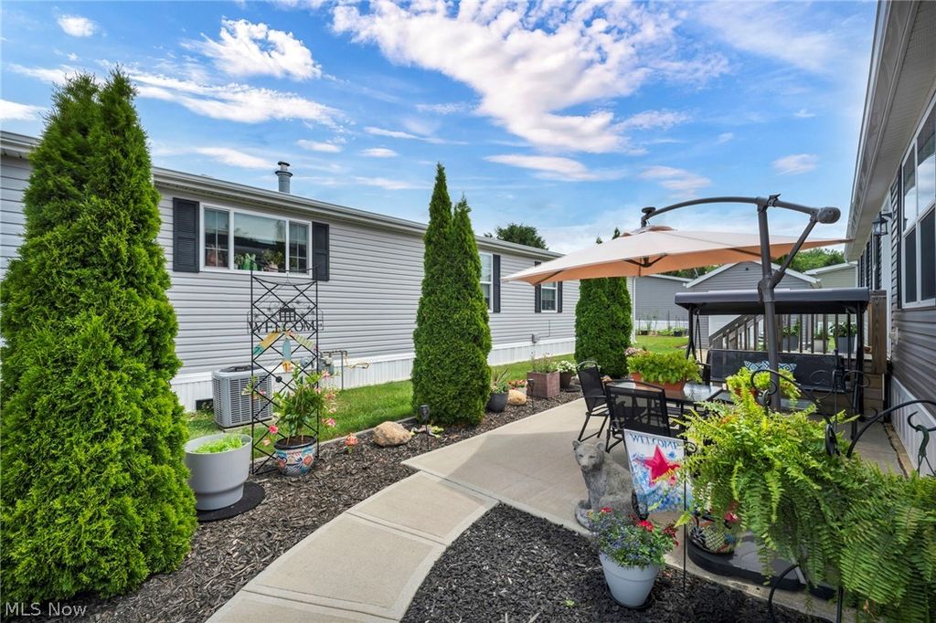 Photo of 1610 Caddy Lane, Painesville Township, OH 44077 (MLS # 5219706)
