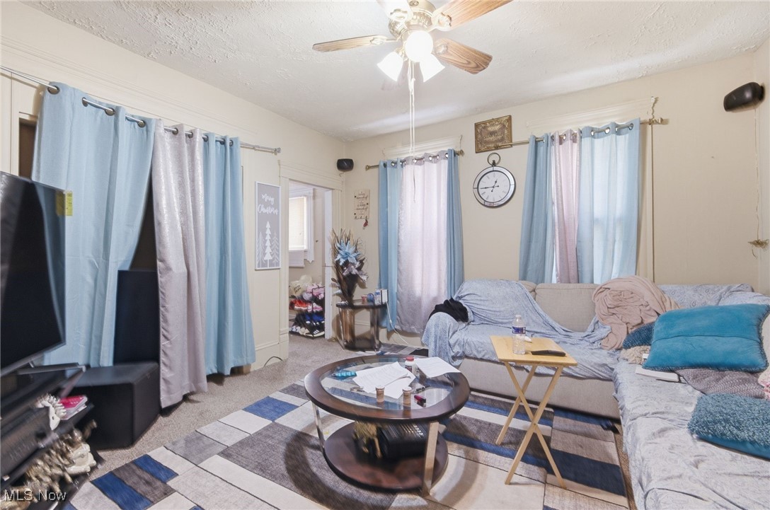 James H Hoyts - Residential Income