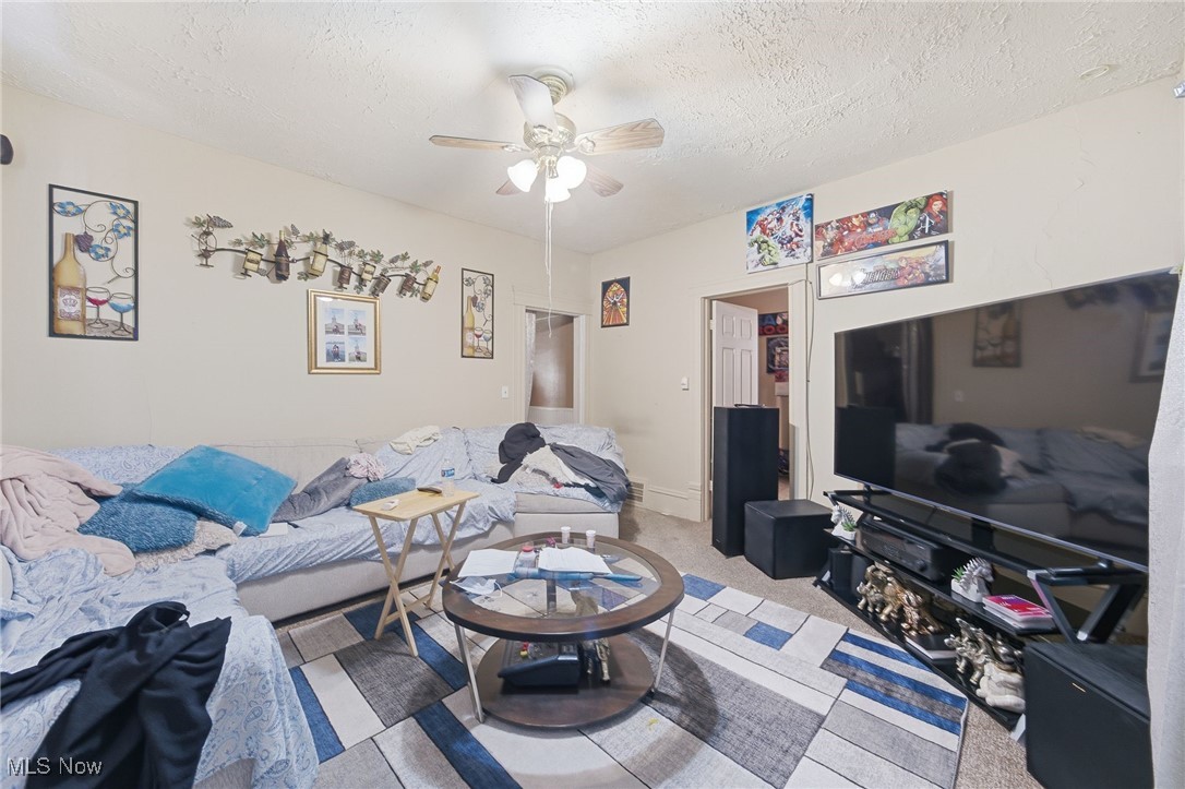 James H Hoyts - Residential Income