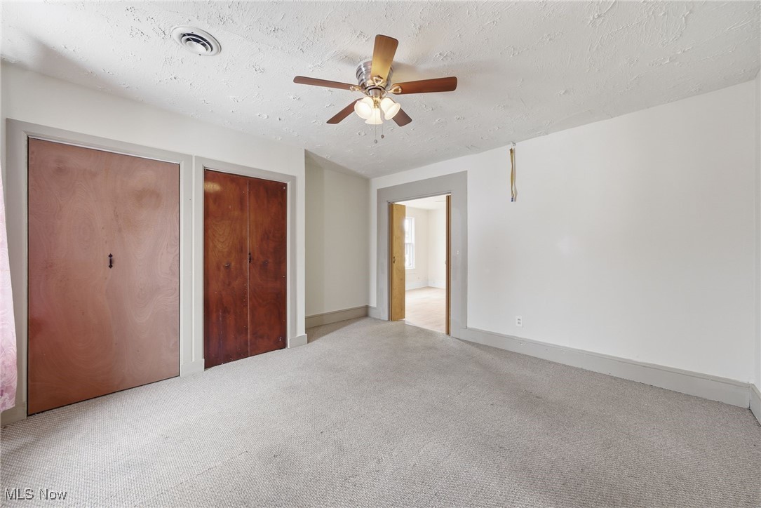 James H Hoyts - Residential Income