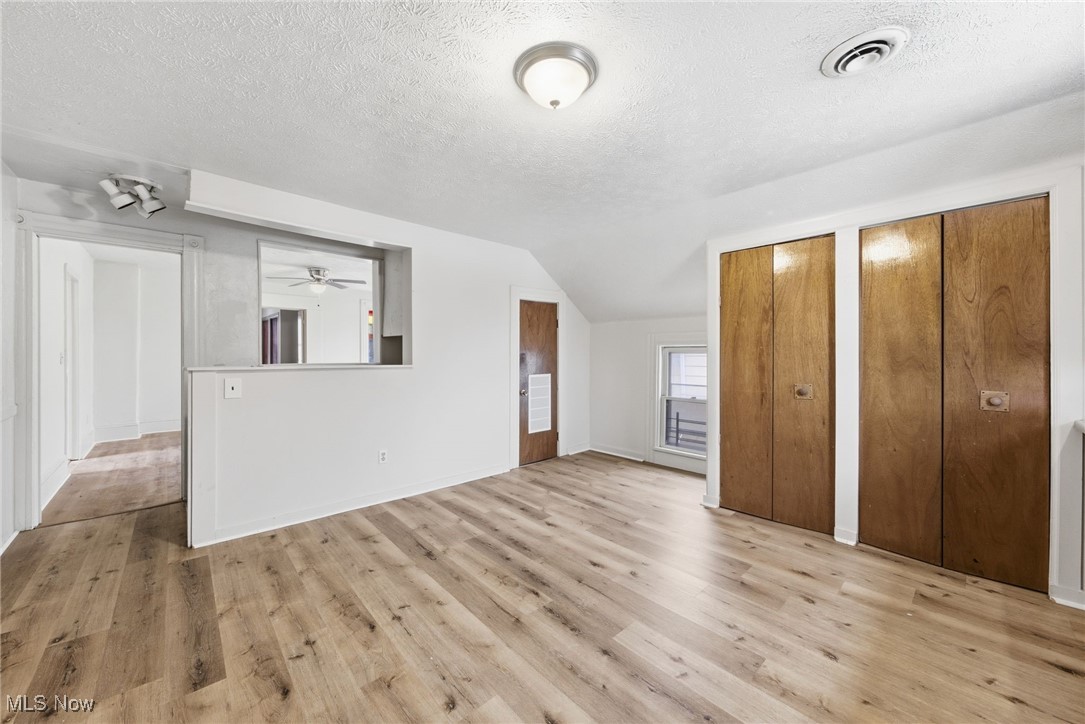 James H Hoyts - Residential Income