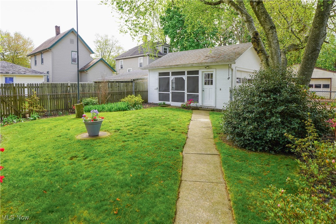 615 Cherry Road, Massillon, Ohio image 27