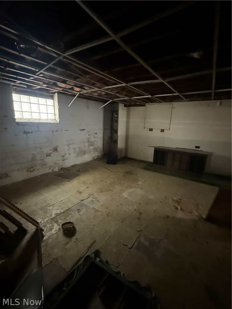 S H Helzers Mount Pleasant Su - Residential