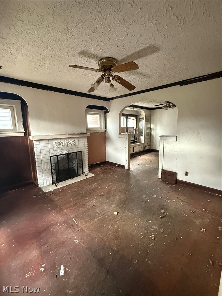 S H Helzers Mount Pleasant Su - Residential