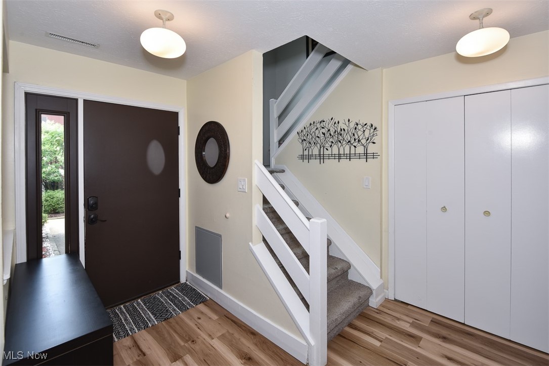 Chaunticlair I Condo - Residential