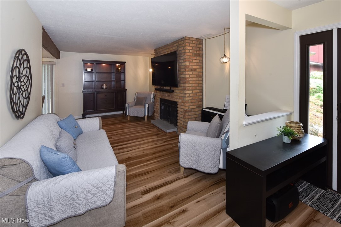 Chaunticlair I Condo - Residential