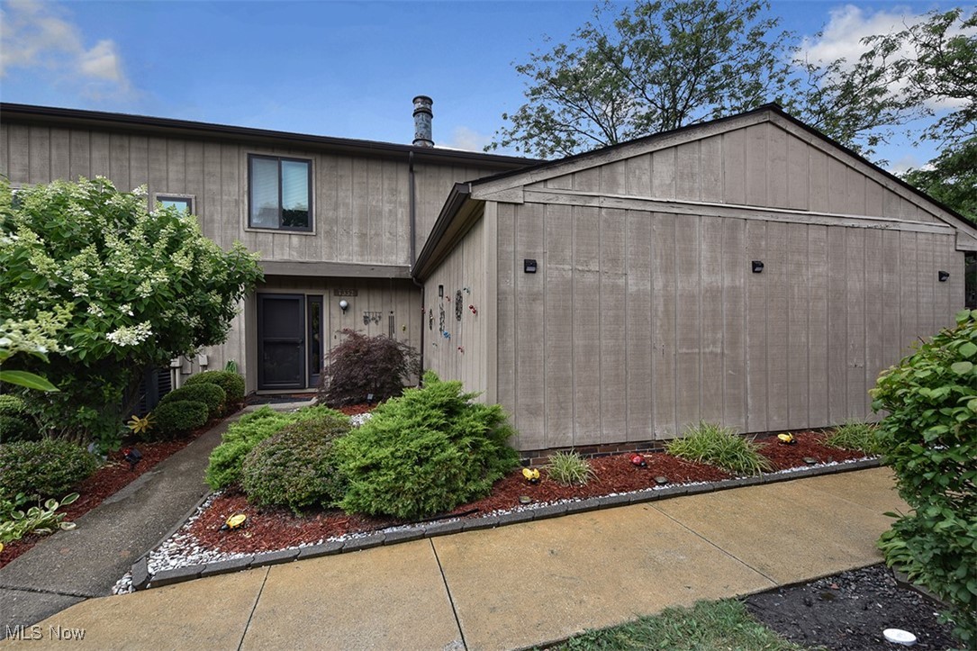 7332 Creekwood Drive #4B