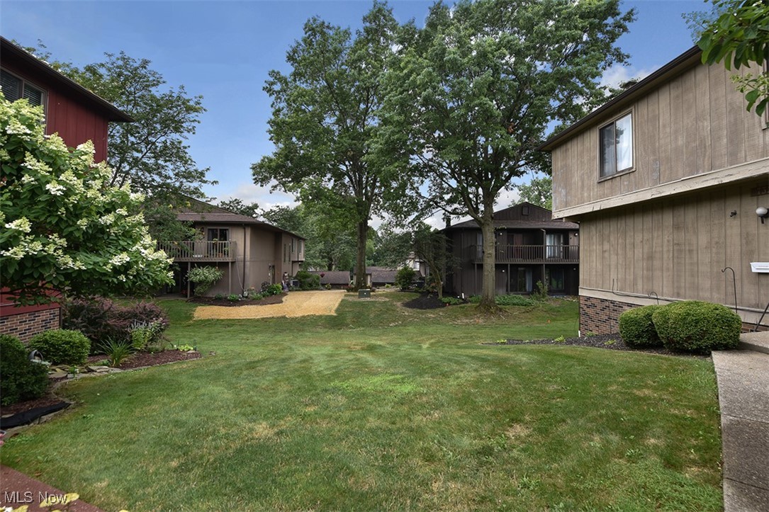 Chaunticlair I Condo - Residential