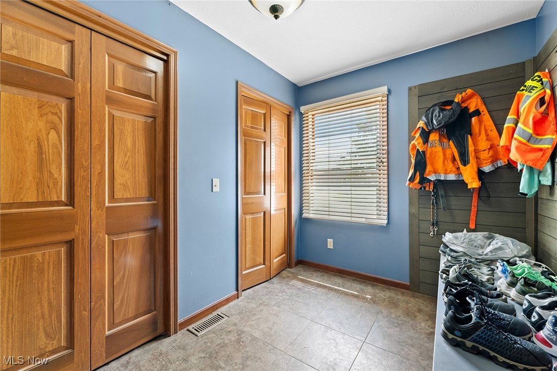 Ravenna Bldg Co - Residential