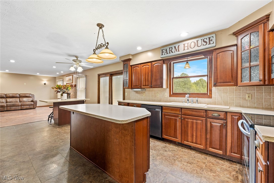 Ravenna Bldg Co - Residential