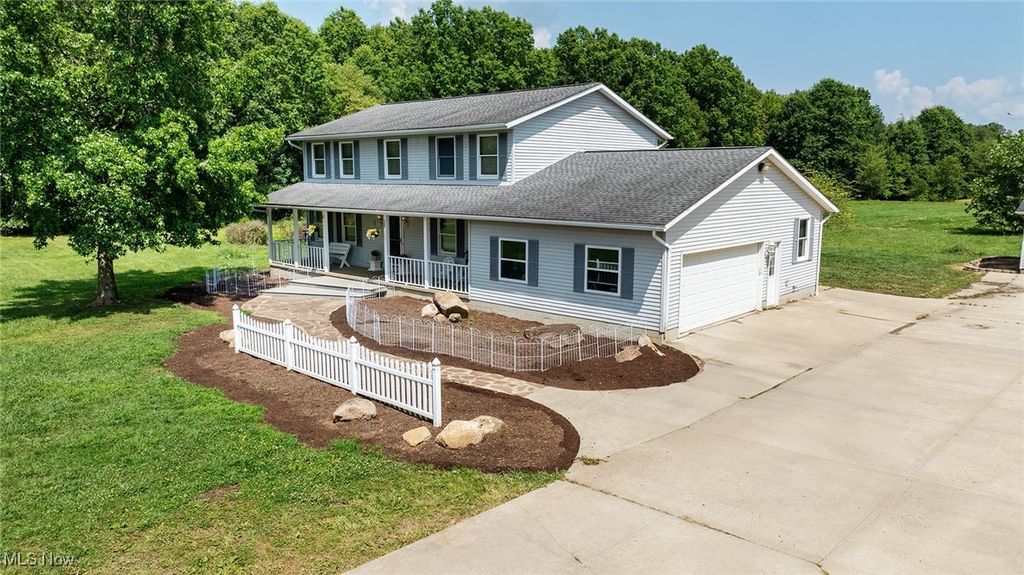 Photo of 7686 Peck Road, Ravenna, OH 44266 (MLS # 5178253)