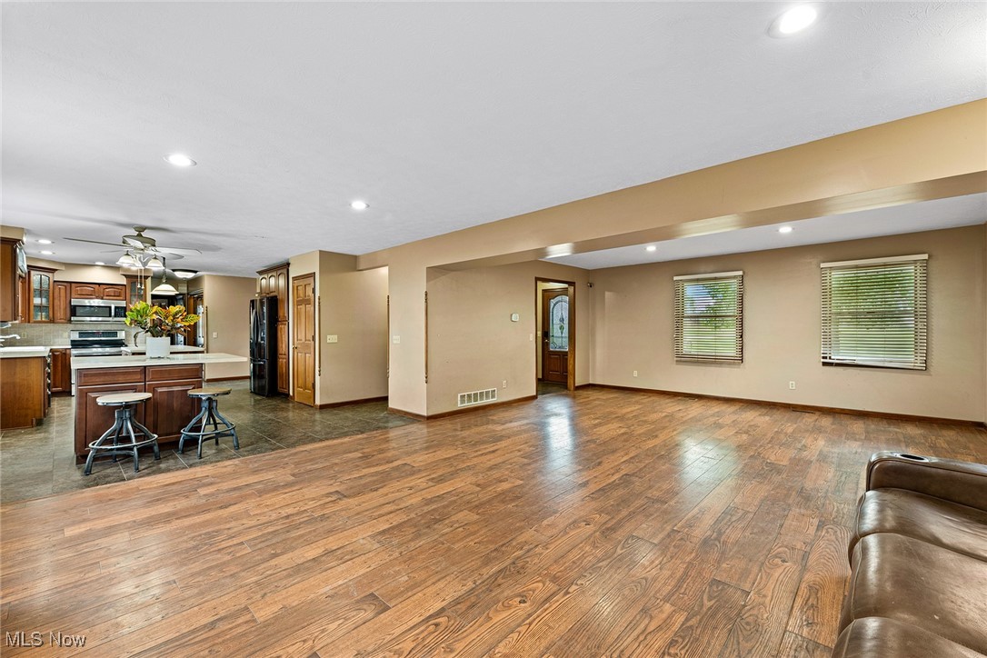 Ravenna Bldg Co - Residential