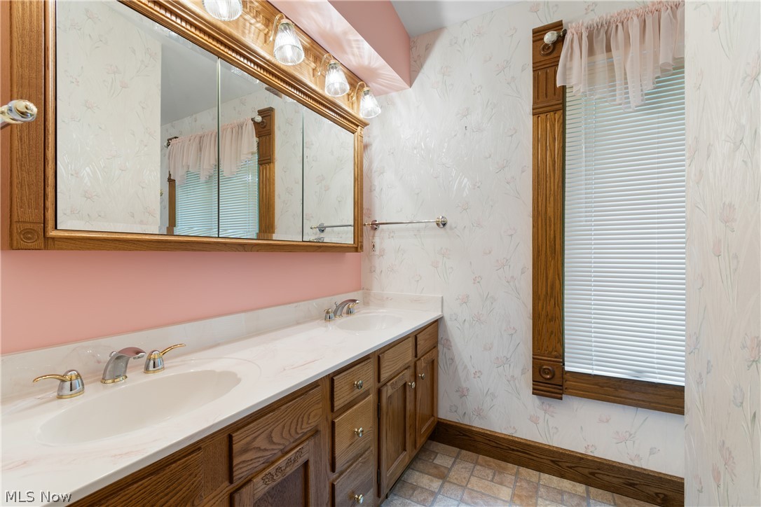 Amesbury Hi - Residential