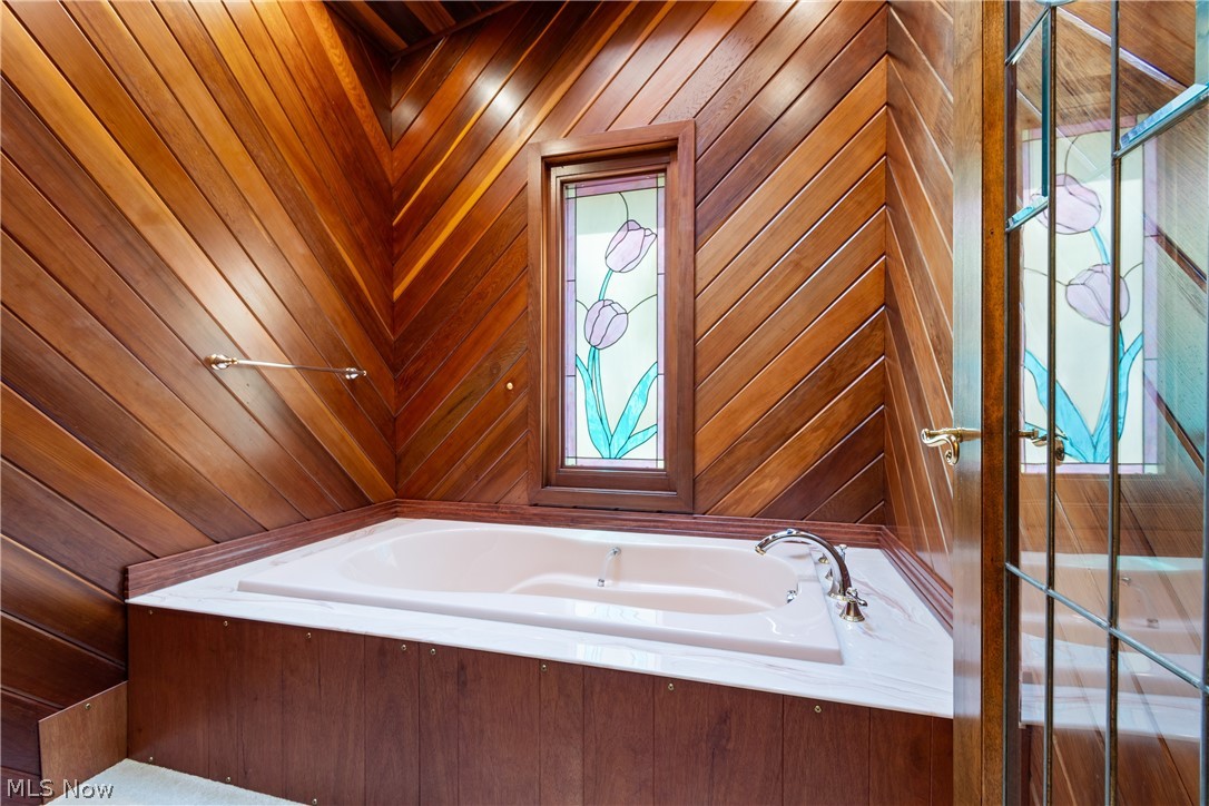 Amesbury Hi - Residential