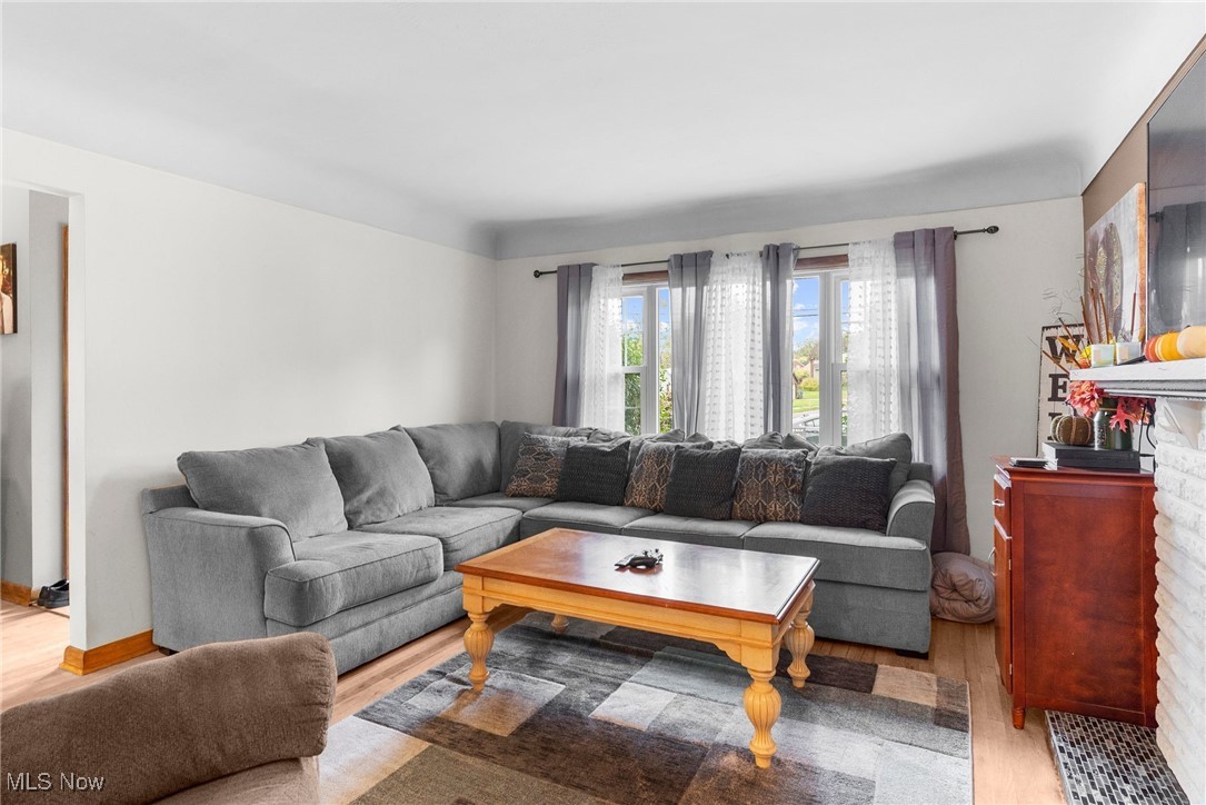 2922 Eldora Drive, Youngstown, Ohio image 13