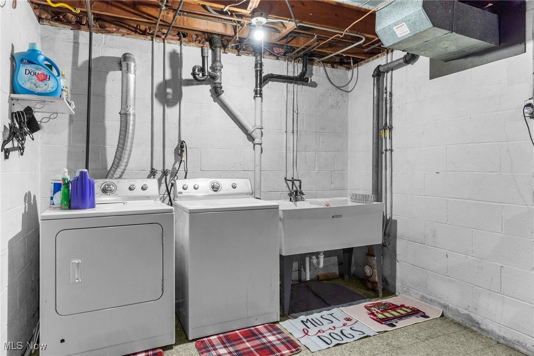 2922 Eldora Drive, Youngstown, Ohio image 17