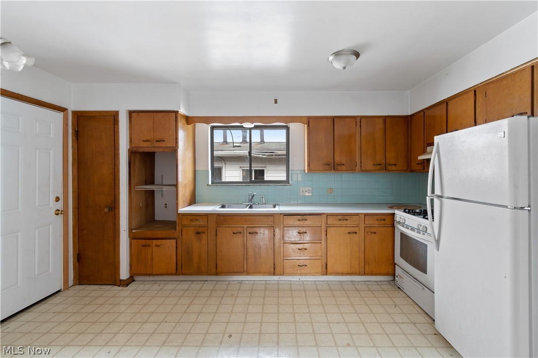 Park Heights Estate #9 - Residential Income