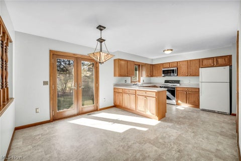 Tiny photo for 4081 Clearwater Drive, Parma, OH 44134 (MLS # 5246832)