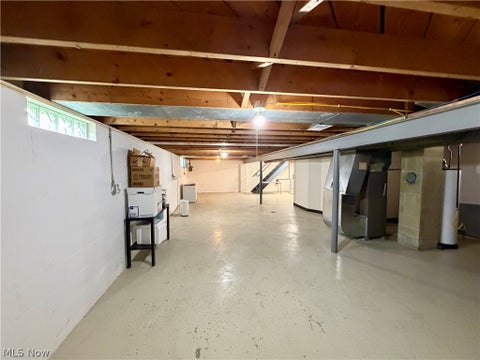 Tiny photo for 512 Maplewood Avenue, Struthers, OH 44471 (MLS # 5240760)