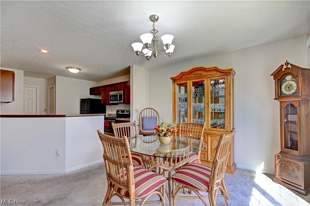 Commons/Fieldstone Lakes Town Ho - Residential