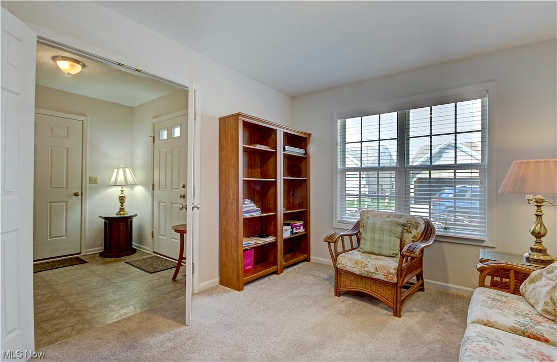 Commons/Fieldstone Lakes Town Ho - Residential