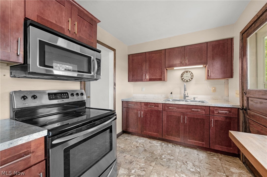 8224 Westmoor Road