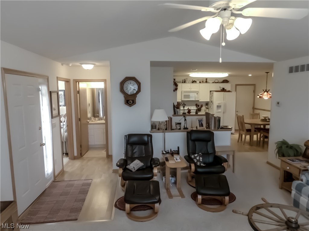 Commons/Vlgs/Wetherington Condo - Residential