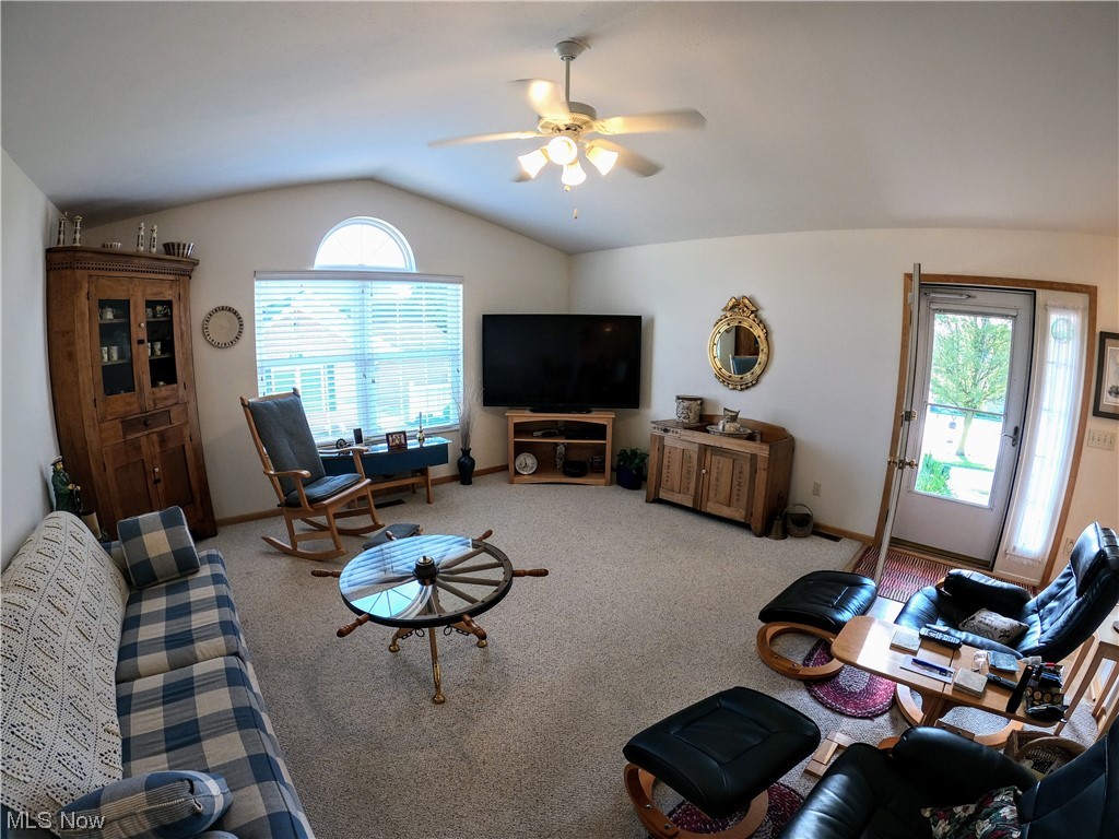 Commons/Vlgs/Wetherington Condo - Residential