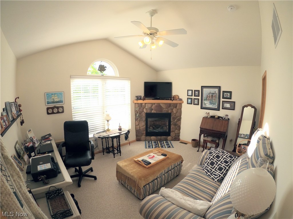 Commons/Vlgs/Wetherington Condo - Residential