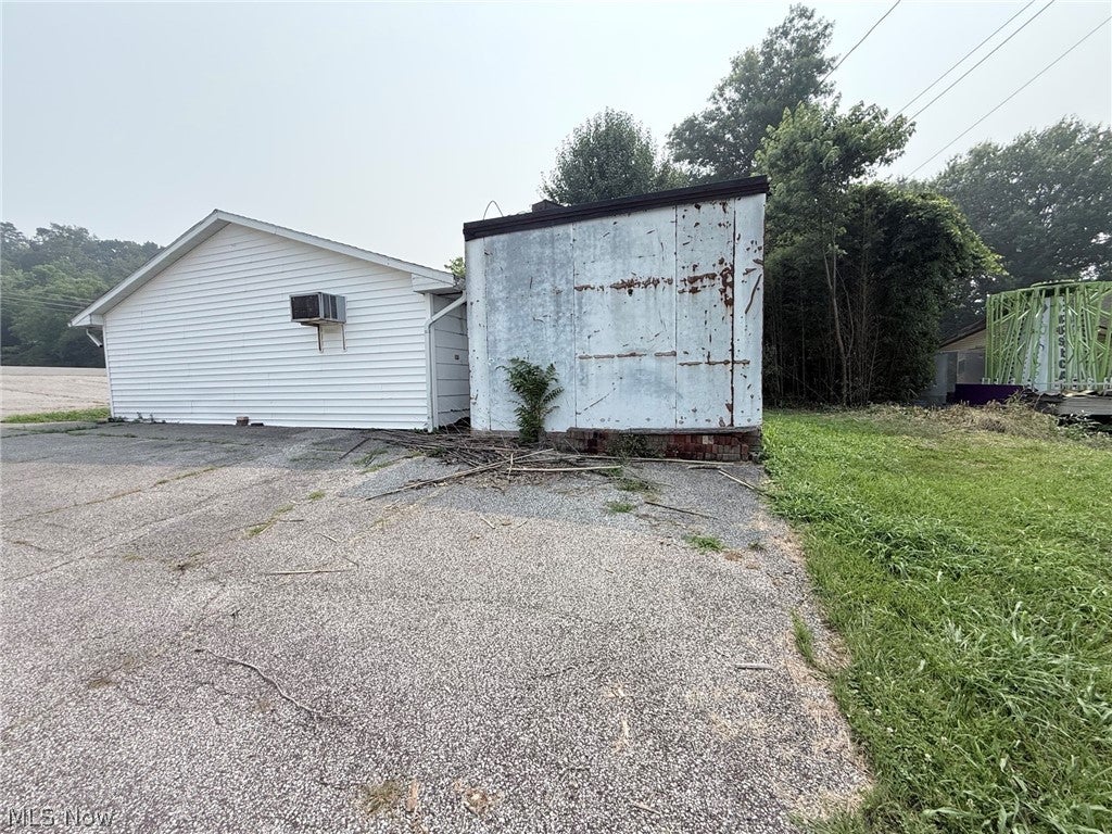 2281 Dupont Road
